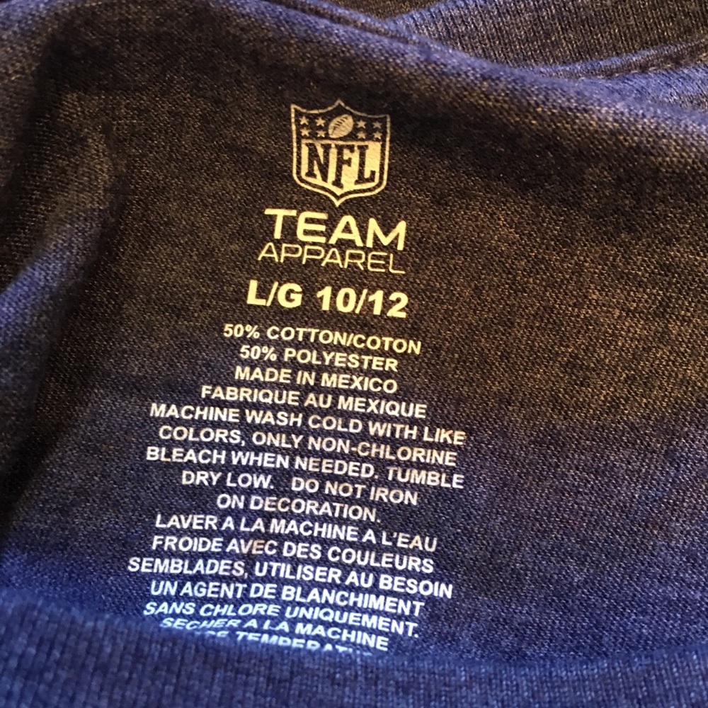 Seahawks top - Picture 7 of 7
